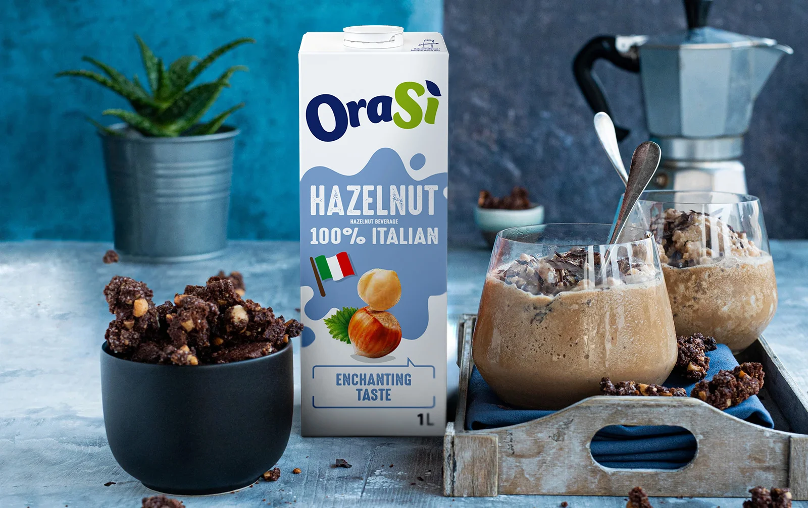 Recipe – Iced latte and hazelnut crumble