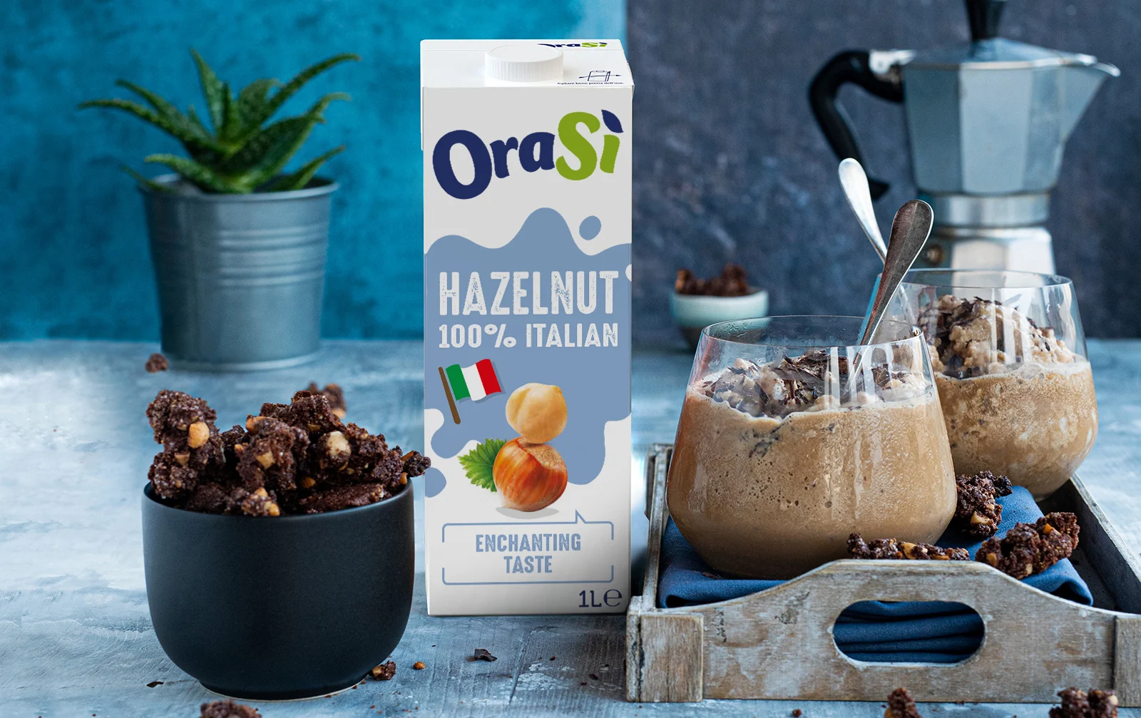 Recipe – Iced latte and hazelnut crumble